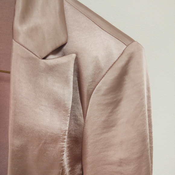 Vintage Silky Blazer - Picture 6 of 14